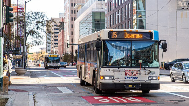 15 bus in bus-only lane